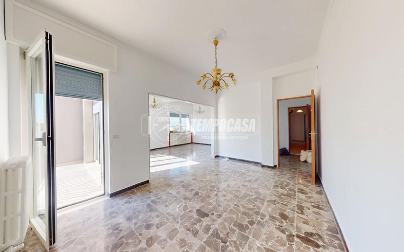 Quadrilocale in Via Campania 13, Lecce