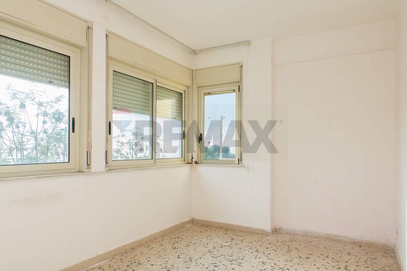 Trilocale in Via Nizzeti 18, Valverde — foto 4 di 5
