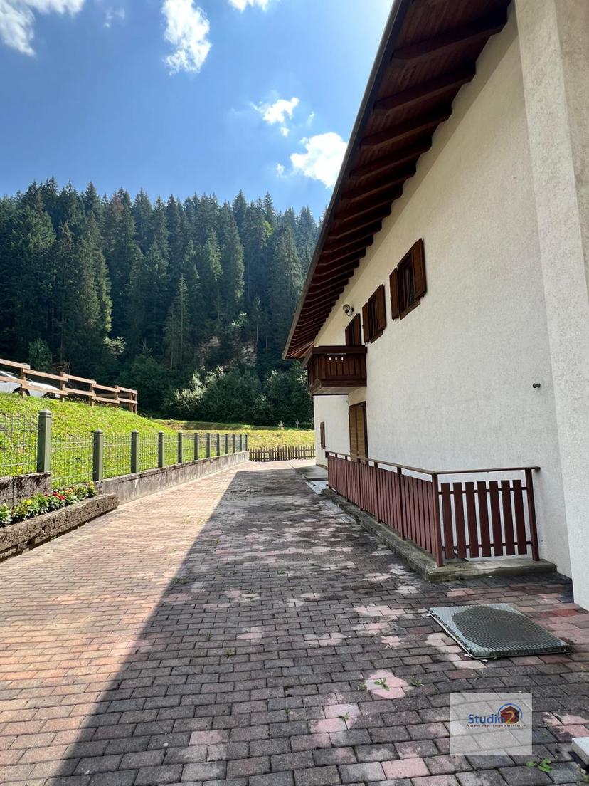 Casa indipendente in Via Caduti di Cima Vallona 4, Comelico Superiore — foto 5 di 5