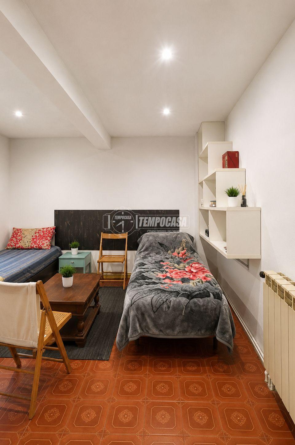 Monolocale in Via del Borgo, Scandiano