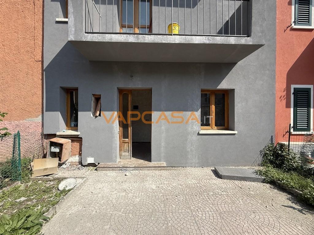 Villa a schiera in Via IV Novembre 3, Capriolo