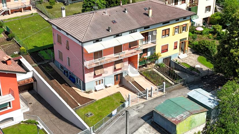 Villa a schiera, Valdagno — foto 2 di 5