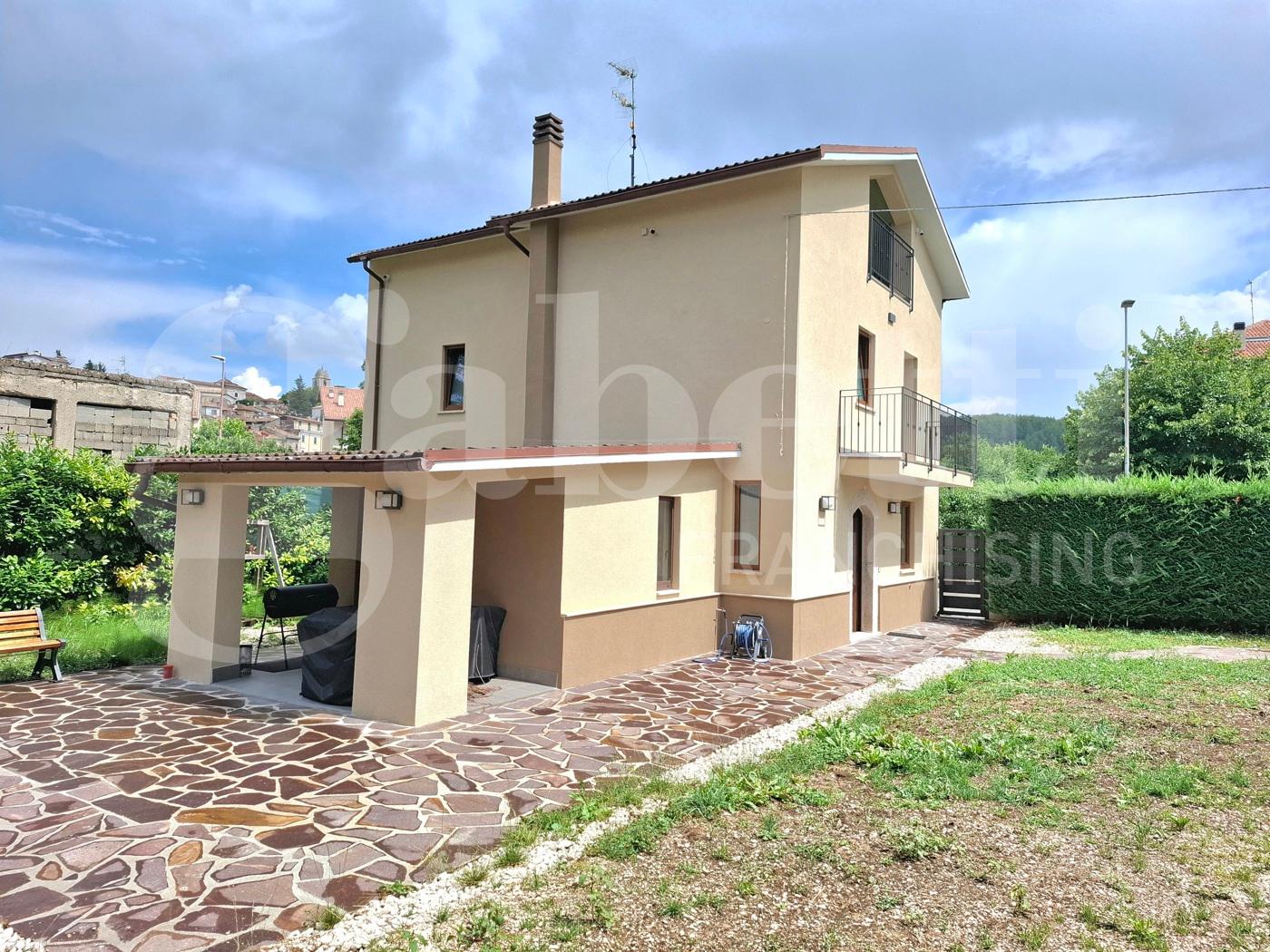 Villa in Via delle Cese Snc, Rocca di Mezzo