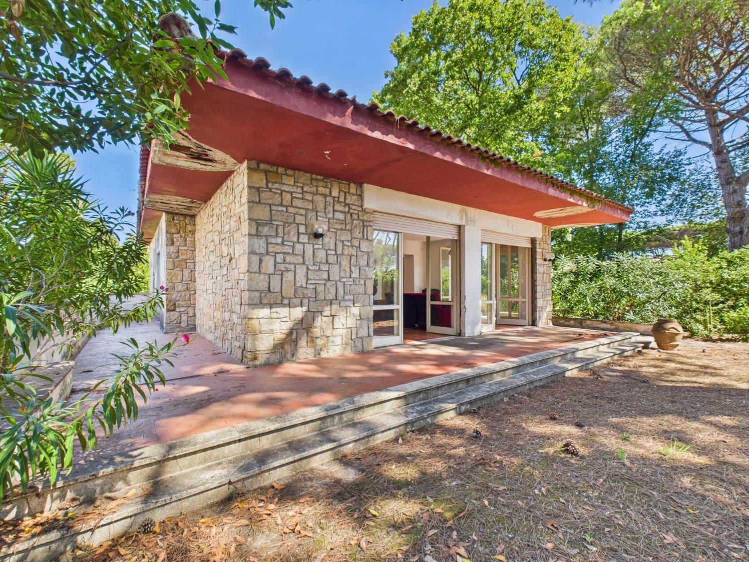 Villa in Via Flacca, Fondi