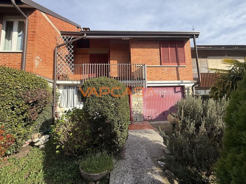 Casa indipendente in Via Papa Giovanni XXIII 1, Calcio — foto 3 di 5