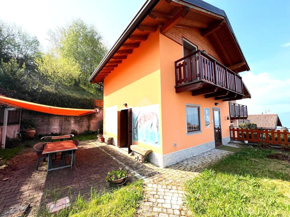 Villa a schiera in Via San Michele, Pisogne