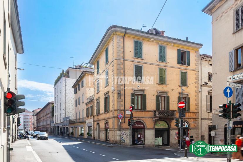 Bilocale in Via Giuseppe Garibaldi, Bergamo