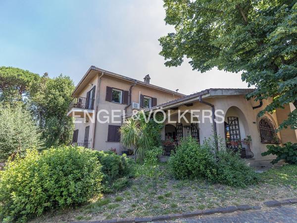 Villa in Via Collepicchione Due, Marino