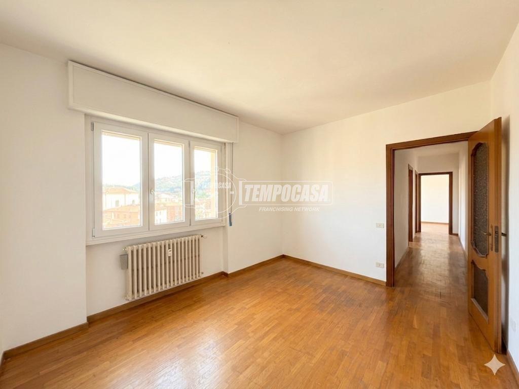 Trilocale in Via Roma, Sarnico