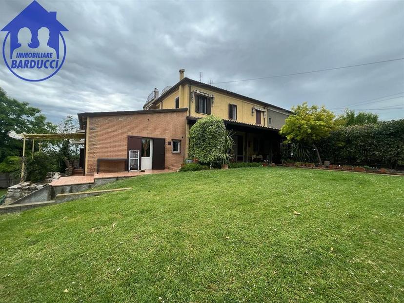 Porzione di casa, Borghi — foto 4 di 5