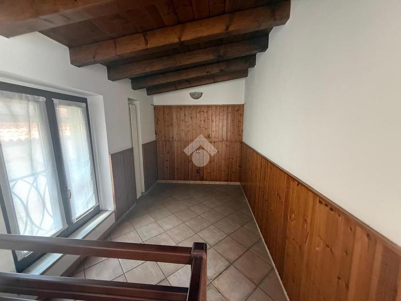 Casa indipendente in Piazza IV Novembre 141, Barbata — foto 5 di 5