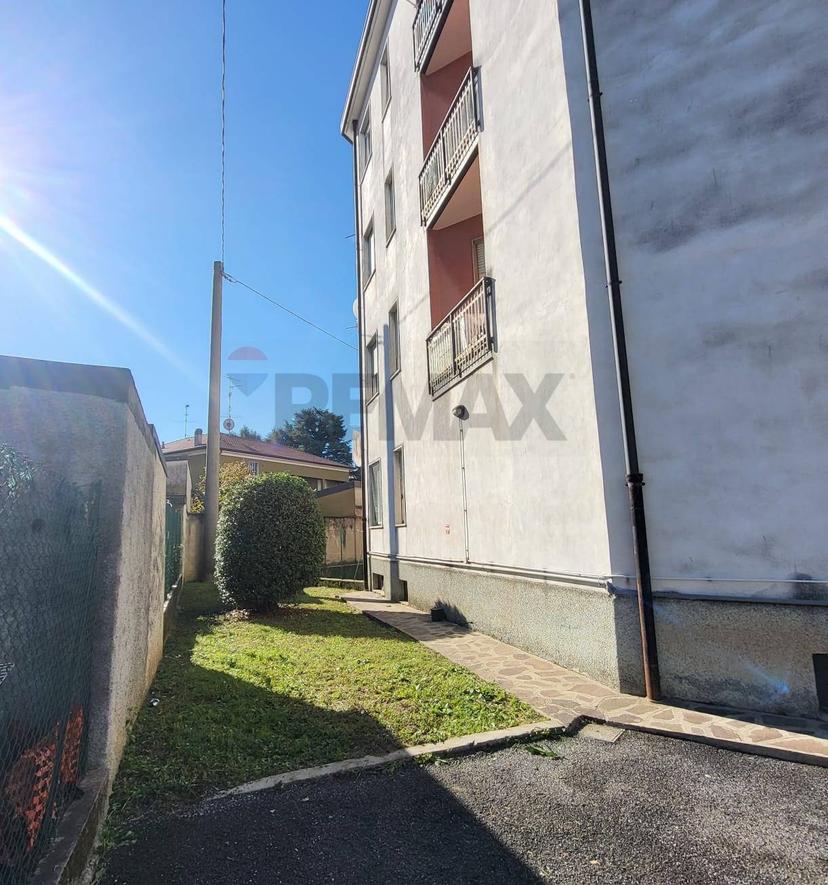 Trilocale, Trezzo sull'Adda
