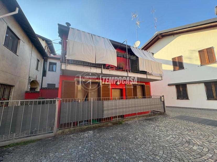 Casa indipendente in Vicolo Vittoria, Lazzate — foto 3 di 5
