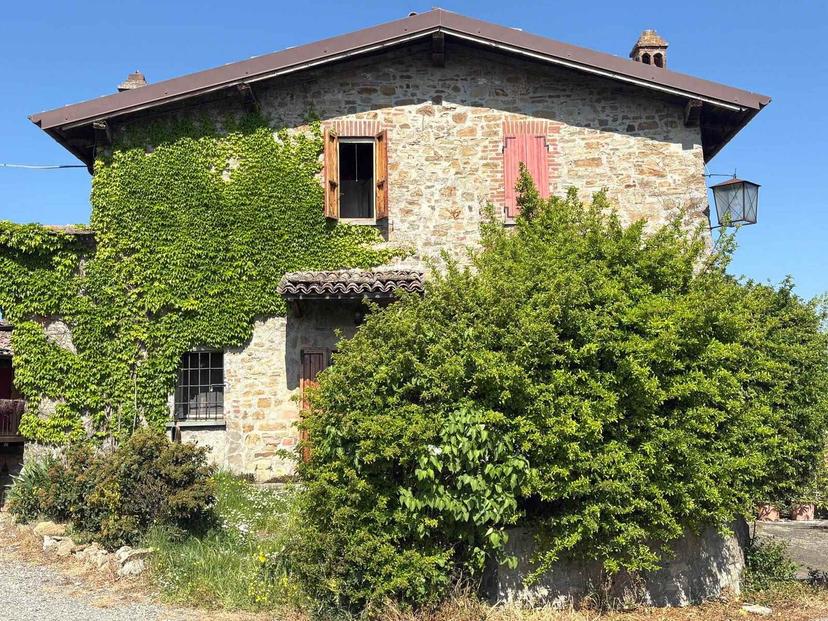 Casa indipendente, Piozzano — foto 4 di 5