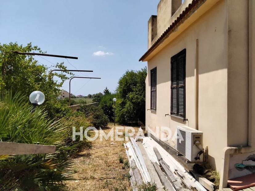 Villa unifamiliare in Via delle Ninfee 1, Selargius — foto 4 di 5