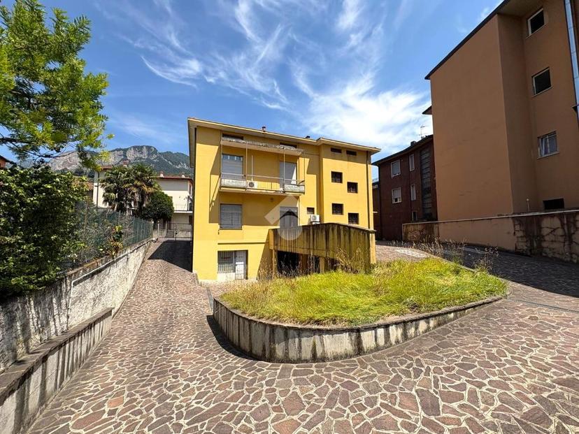 Quadrilocale in Corso Europa 10, Calolziocorte — foto 3 di 5