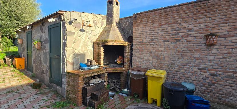 Villa bifamiliare in Via Remo Branca  34a, Sassari — foto 3 di 5