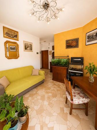 Bilocale in Via Vittorio Veneto 107, Bresso — foto 2 di 5