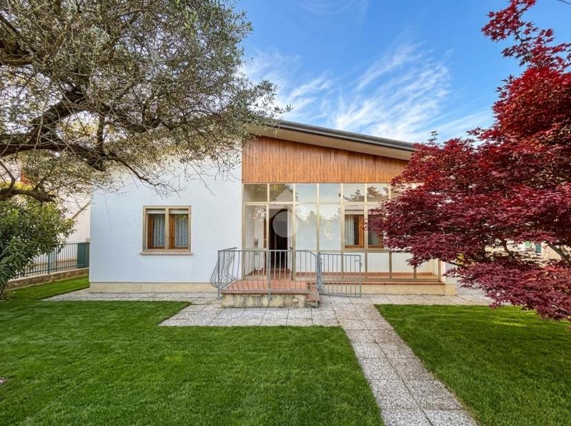 Villa in Via Francesco Baracca 20, Romano d'Ezzelino — foto 3 di 5