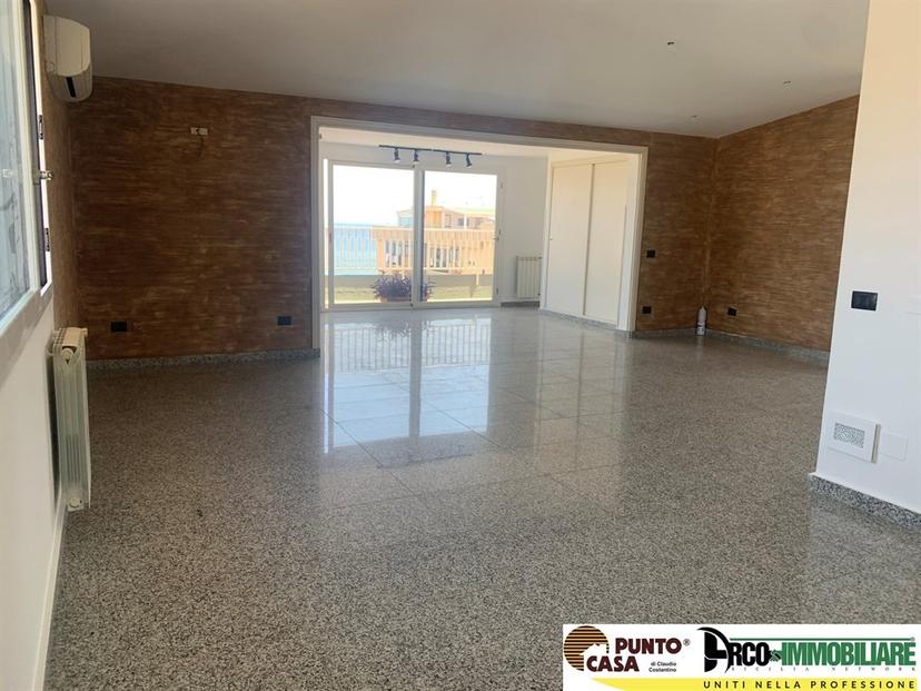 Attico in Via Federico Ferrari Orsi 30, Palermo