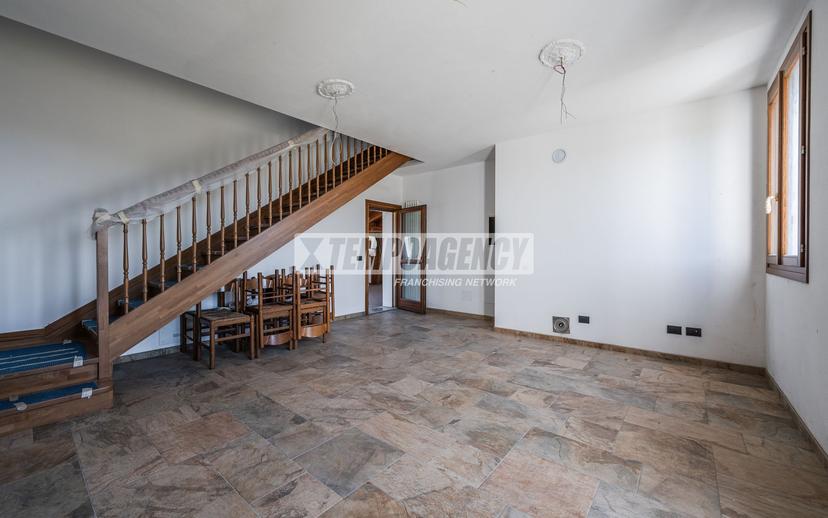 Casa indipendente in Via Corniola-Grocci 1013, Serramazzoni — foto 4 di 5