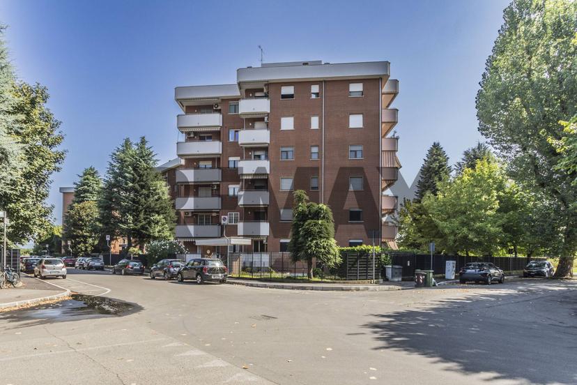 Bilocale in Via Angelo Musco 39, Bollate — foto 3 di 5