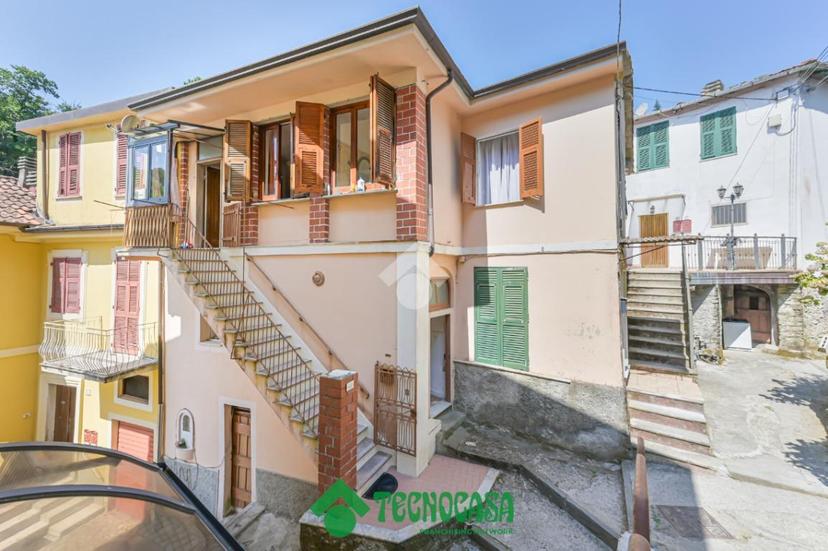Casa indipendente in Via La Spezia 43, Follo — foto 4 di 5