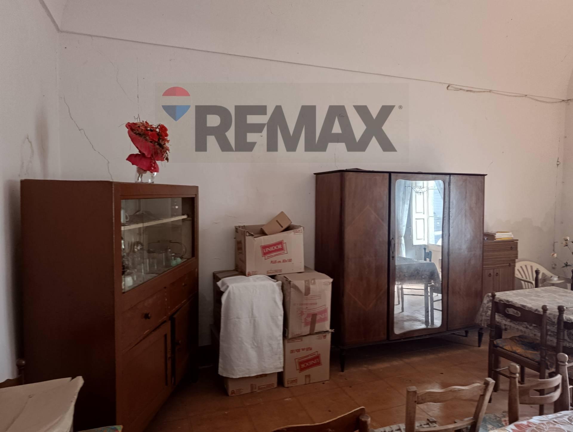 Casa indipendente in Via Quarta Retta di Ponente 32, Belpasso