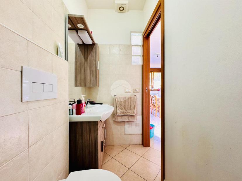 Bilocale in Via Caduti di Via Fani 4, Poggio Picenze — foto 5 di 5