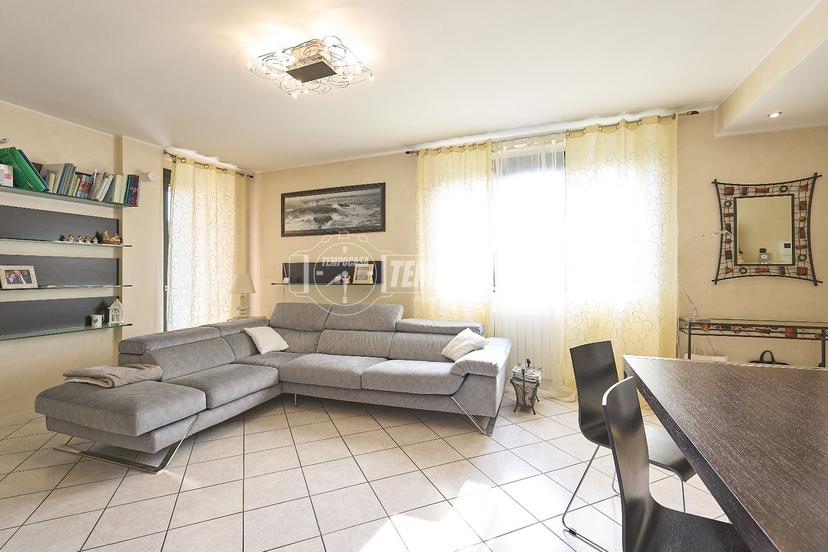 Trilocale in Cascina Rovina, Noviglio — foto 3 di 5