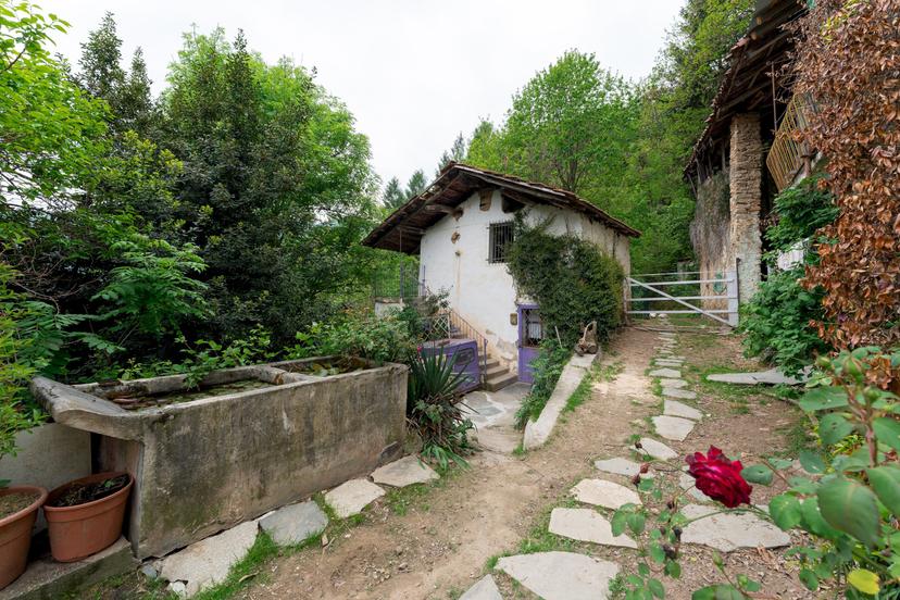 Casa indipendente in Via Bellini 3, Brondello — foto 4 di 5