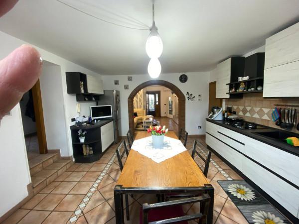 Casale in Grotte Cavalieri, Sorano — foto 4 di 5