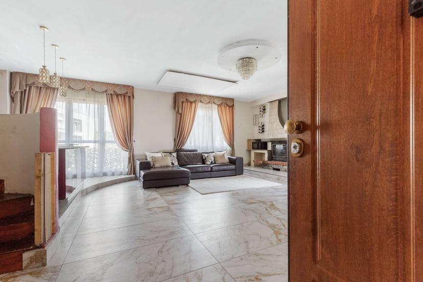 Appartamento in Via G. Marconi 24, Arosio — foto 4 di 5