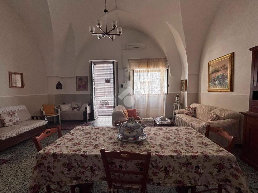 Casa indipendente in Via Marcello Caraccio, Sava — foto 3 di 5
