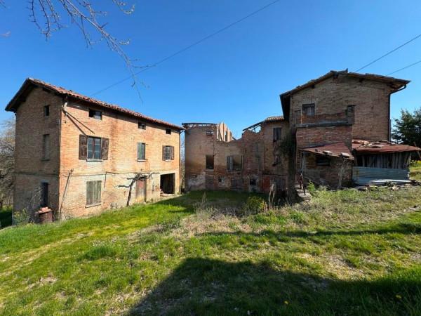 Casa colonica in Via Sinistra Guerro 18/a, Castelvetro di Modena