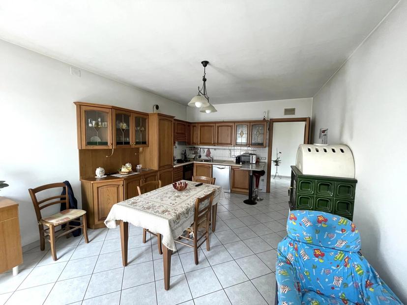 Casa indipendente in Corneliano d'Alba, Corneliano d'Alba — foto 2 di 5