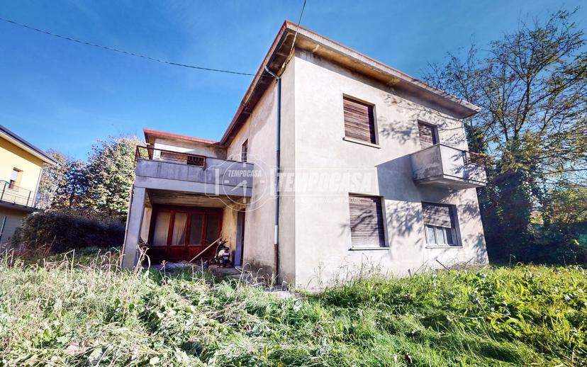 Casa indipendente in Via Chiesa, Alberone 142, Cento — foto 3 di 5