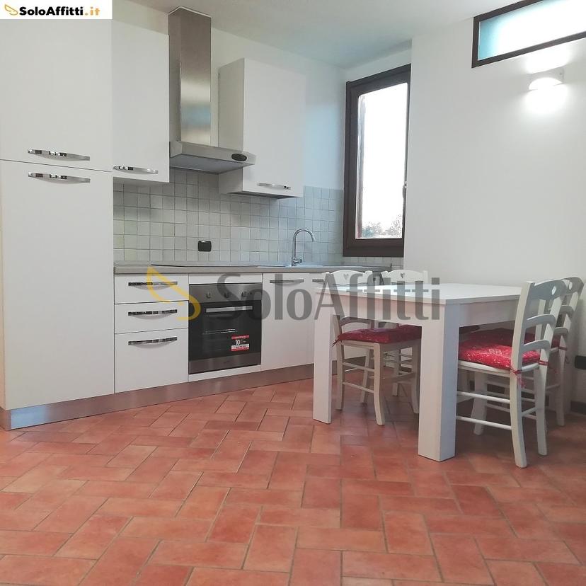 Bilocale in Via Camillo Benso Conte di Cavour 5, Besana in Brianza — foto 4 di 5