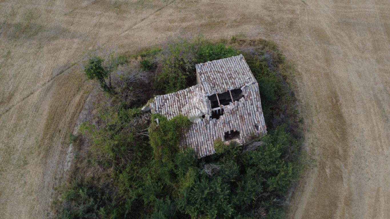 Rustico in Contrada Case Bruciate, Potenza Picena