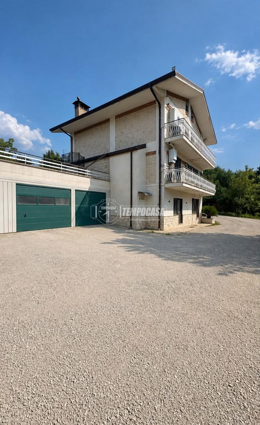 Villa in Via Cupa del Conte, Aiello del Sabato