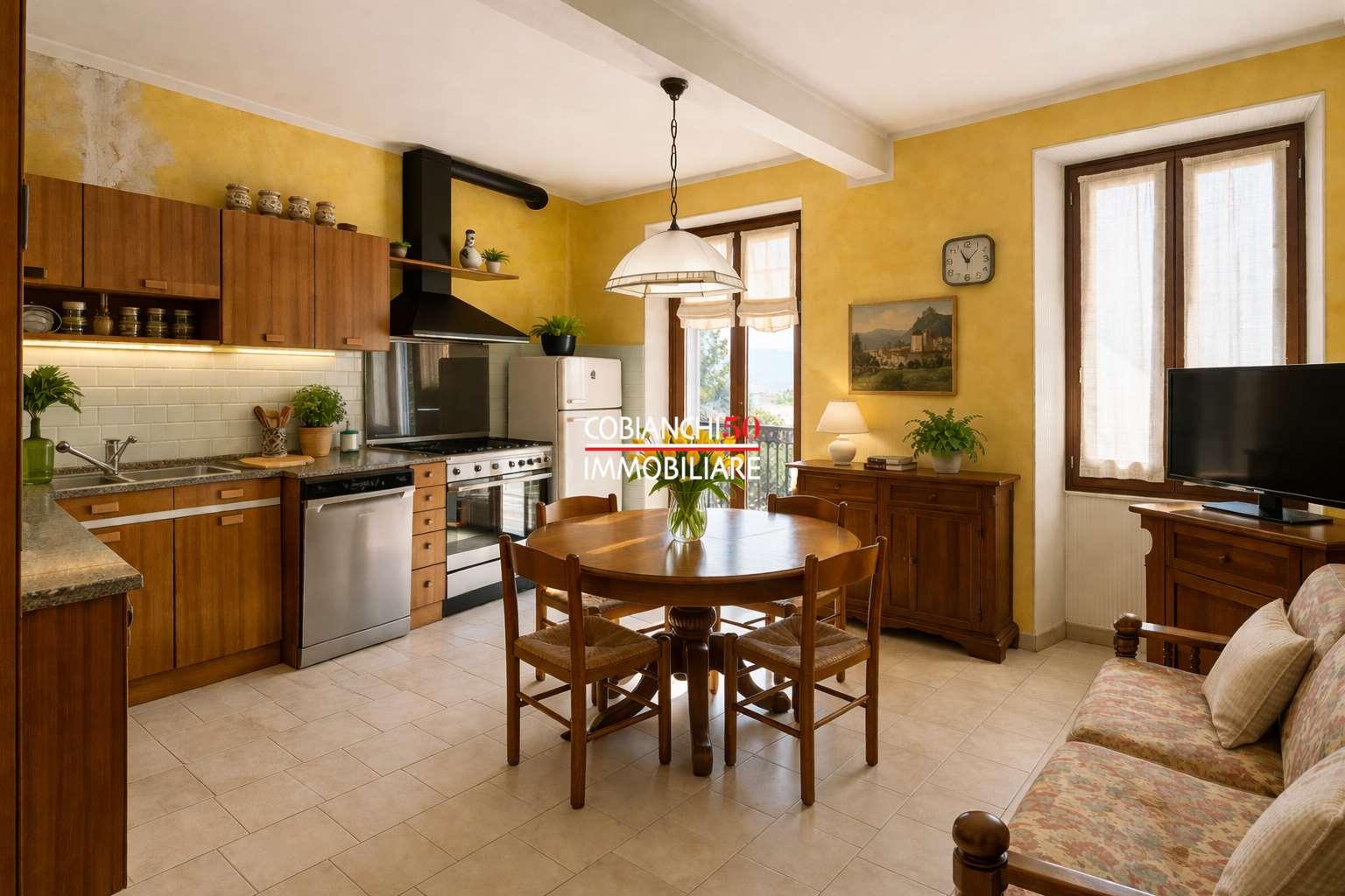 Trilocale in Via Provinciale , Nonio