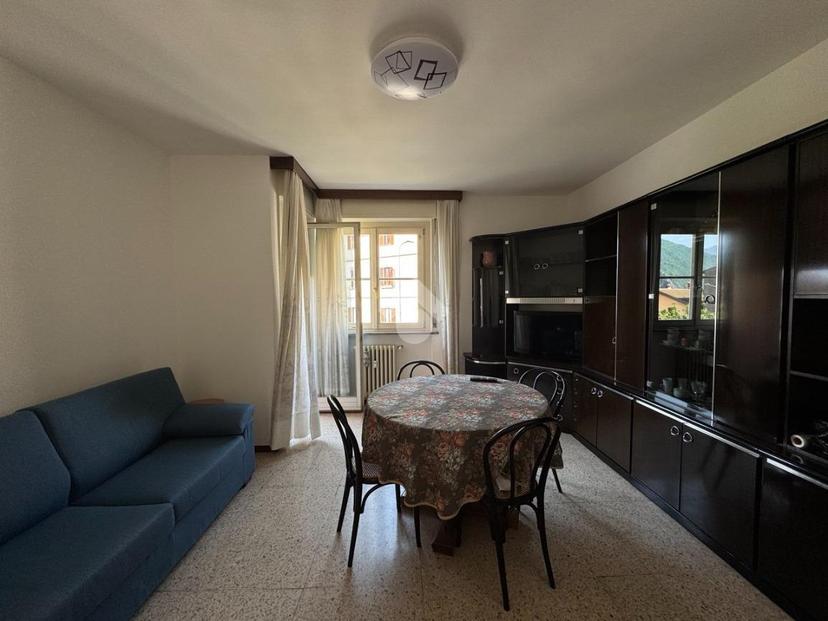 Quadrilocale in Via Zubani 3, Castro — foto 2 di 5