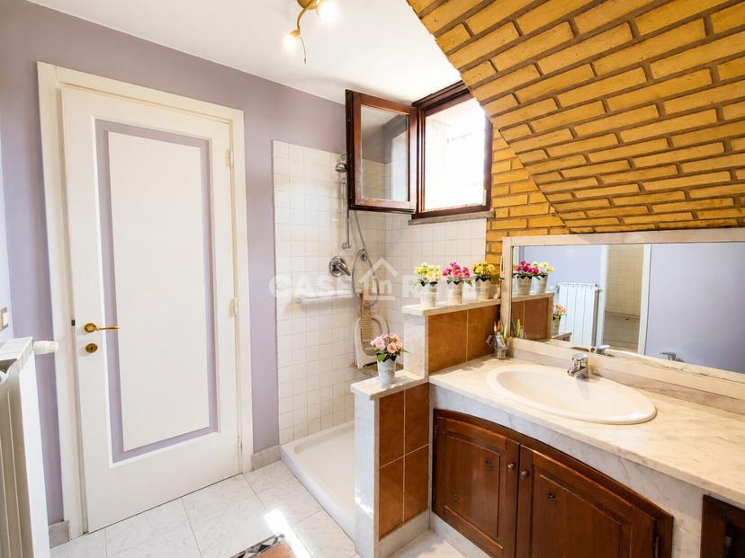 Villa a schiera in Via Puglia 1/a, Viterbo