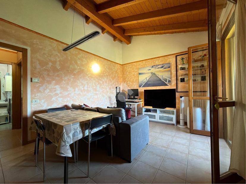 Bilocale in Via Cattaneo 36, Castiglione delle Stiviere — foto 2 di 5