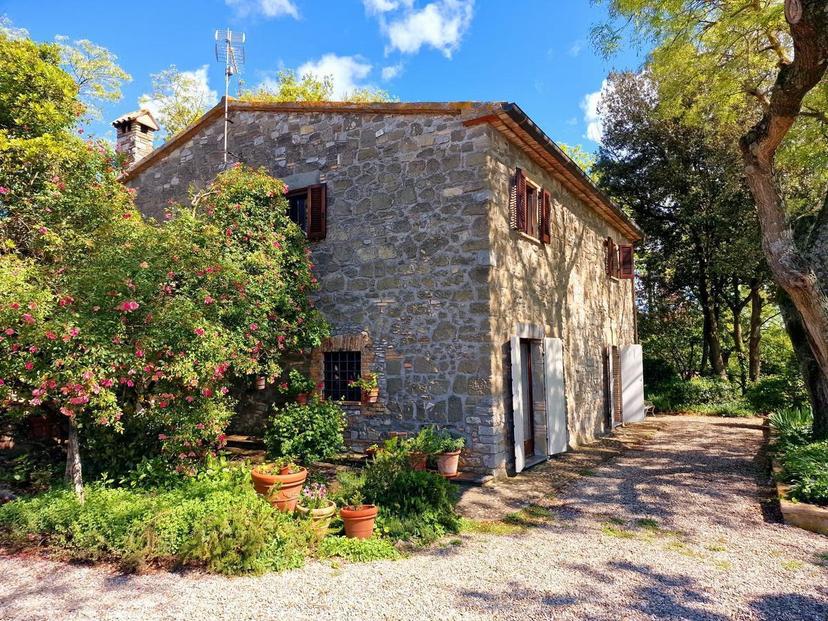 Rustico in Sp92 93, Baschi — foto 3 di 5
