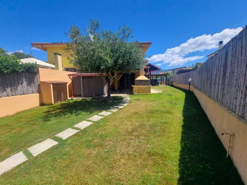 Villa in Via Lago di Como 10, Quartu Sant'Elena — foto 2 di 5