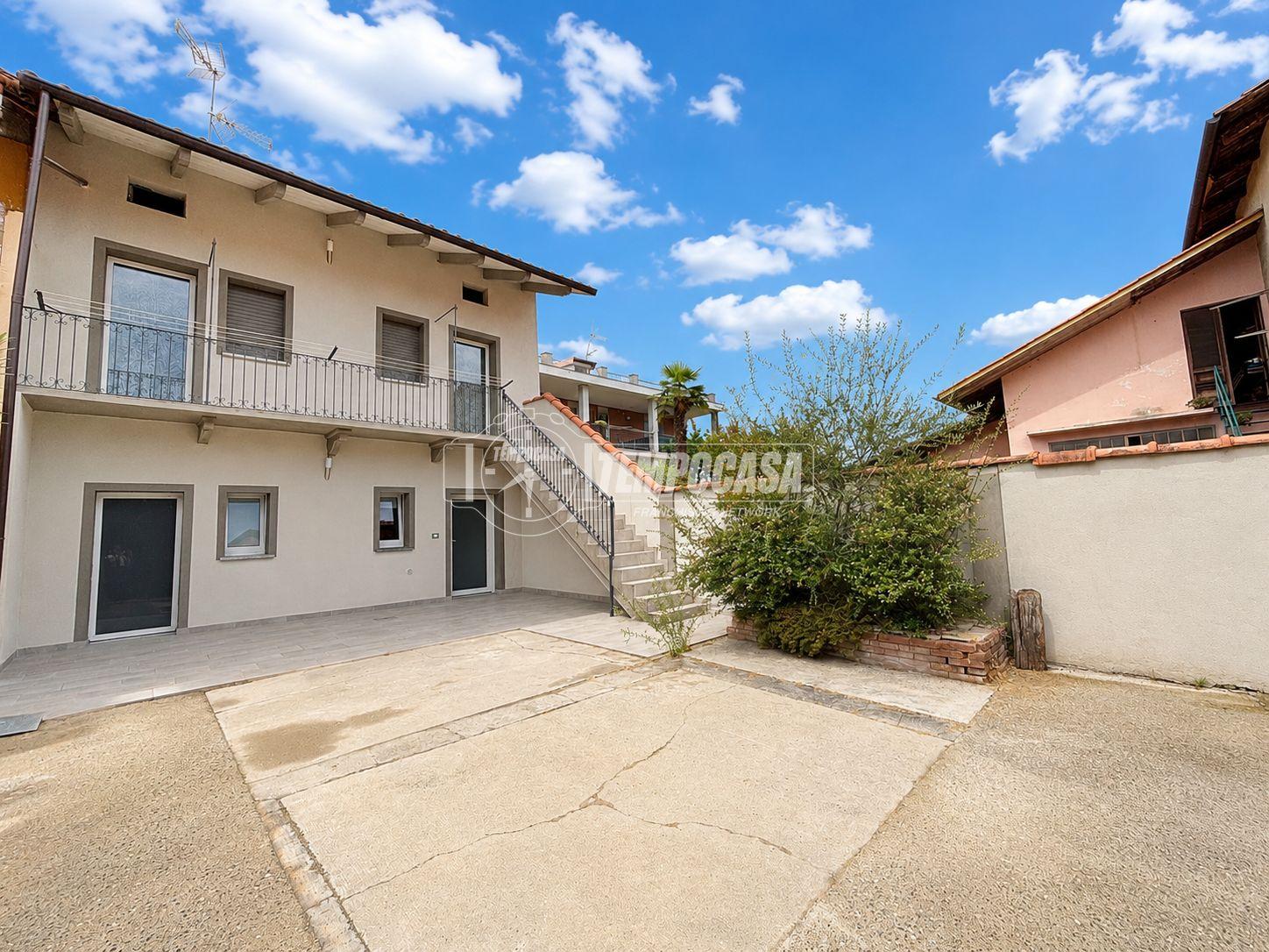 Casa indipendente in Via Garibaldi, Cigliano