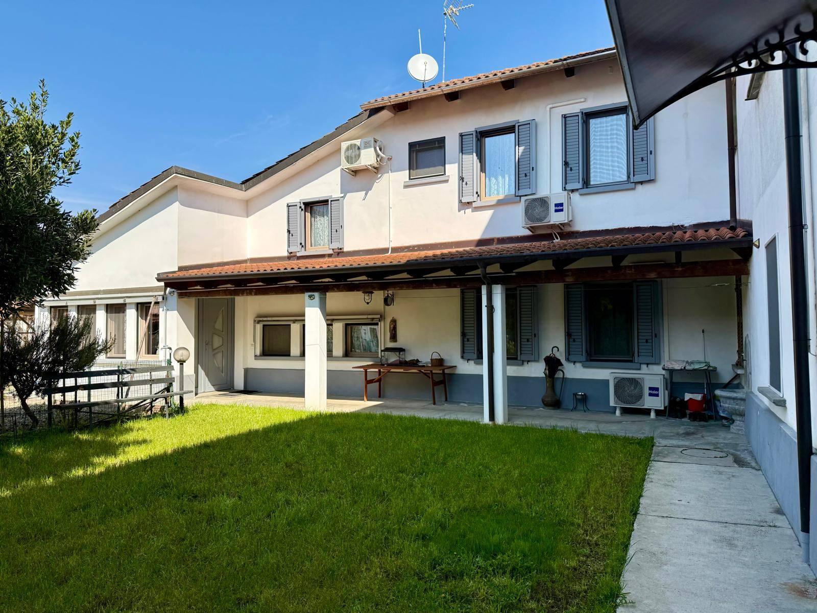 Casa indipendente in Via Verdi 64, Castellazzo Bormida