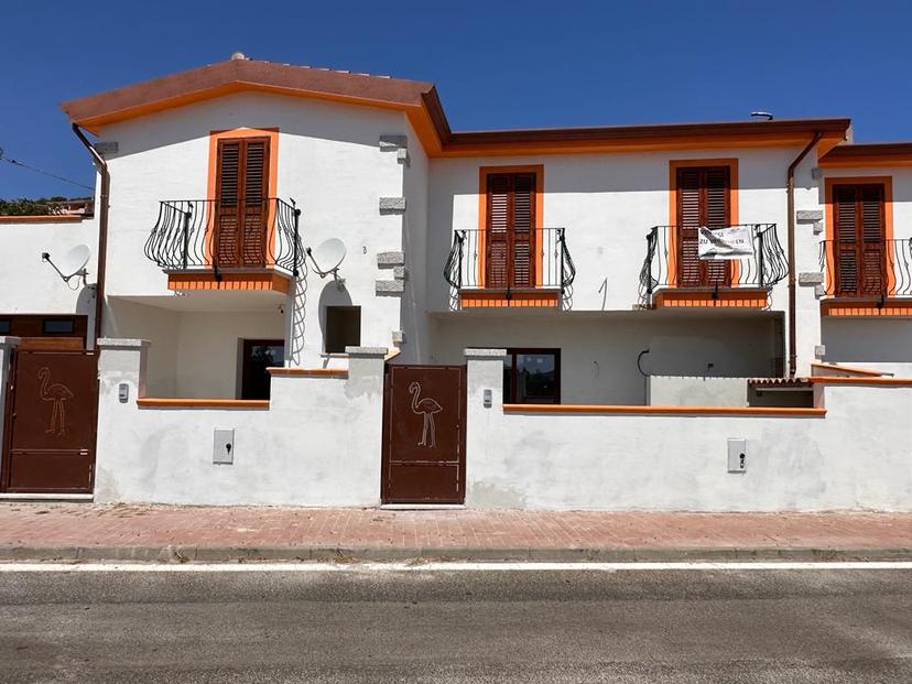 Villa a schiera in Via Circonvallazione Est, Posada — foto 3 di 5