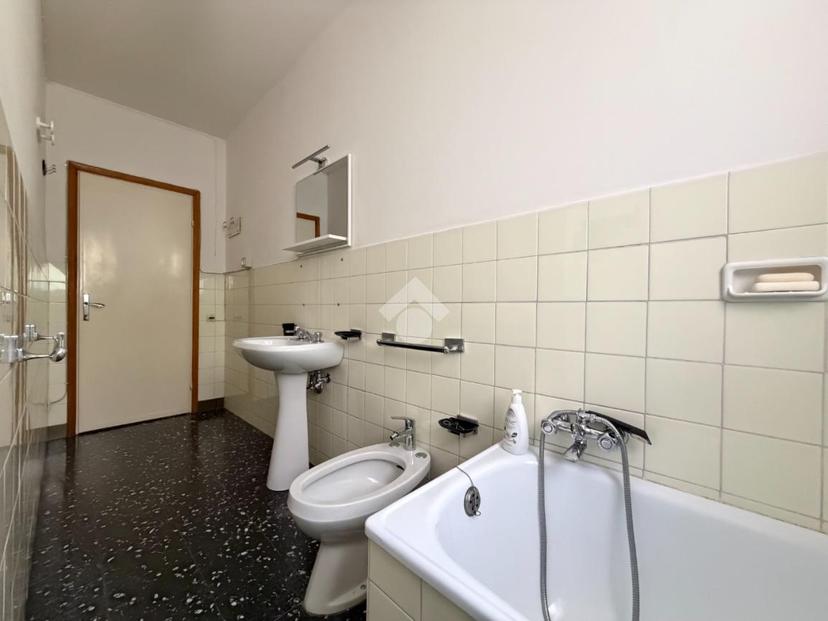Bilocale in Via Ca Rezzonico 41, Bassano del Grappa — foto 2 di 5
